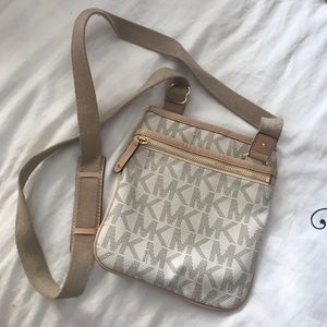Michael Kors cross body